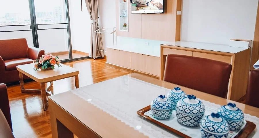 LINE_ALBUM_ห้อง VIP ชั้น27_240619_7_16